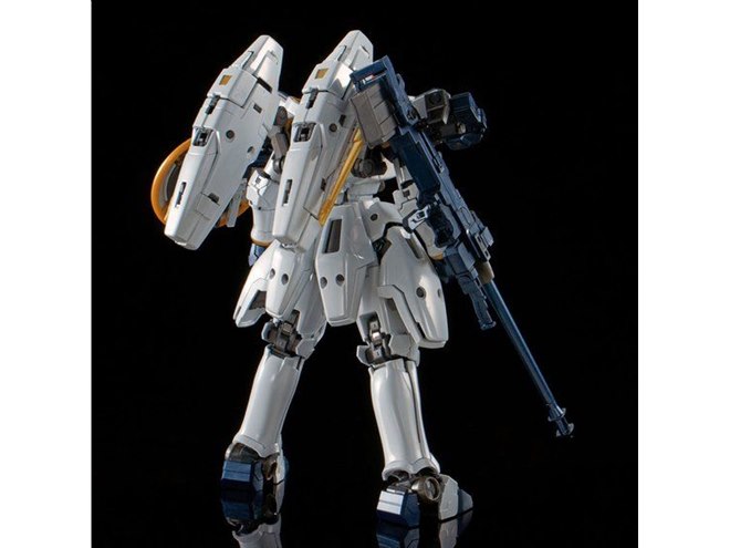 トールギス EWの特別版RGガンプラ、メタリックフレームや