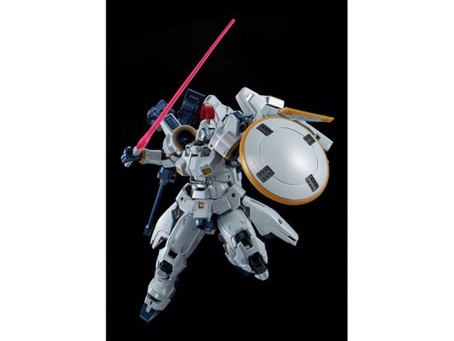 トールギス EWの特別版RGガンプラ、メタリックフレームや