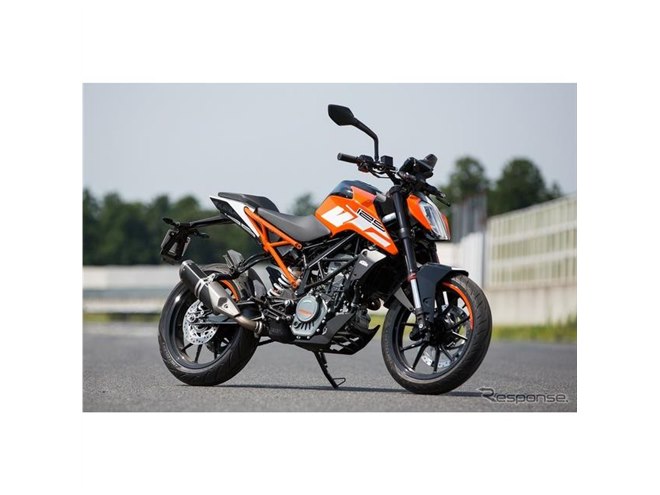 KTM スモールDUKE 試乗】選べる125/250/390、走りの違いとオススメは!? - 価格.com