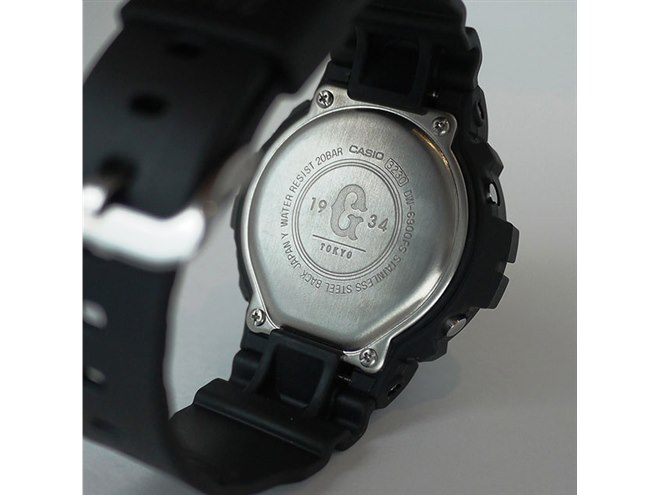 巨人とG-SHOCKがコラボした「GIANTS×G-SHOCK 2018」を2000本限定