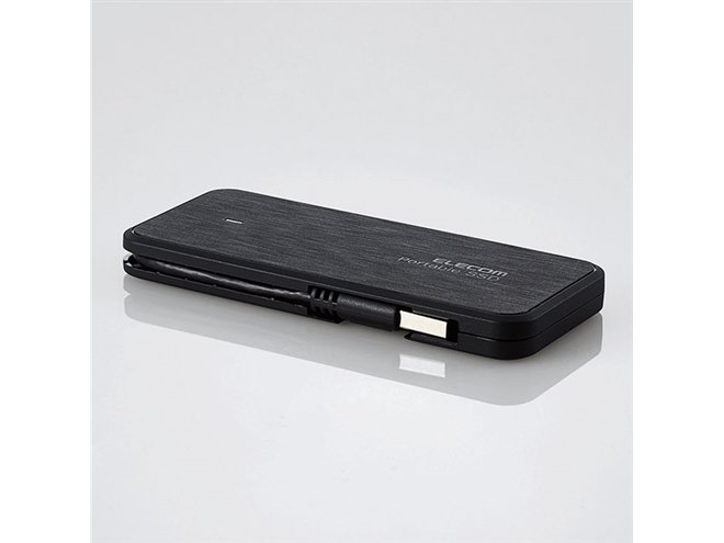 エレコム、ケーブル一体型タイプのSSD「ESD-EC」に480GBモデルを追加