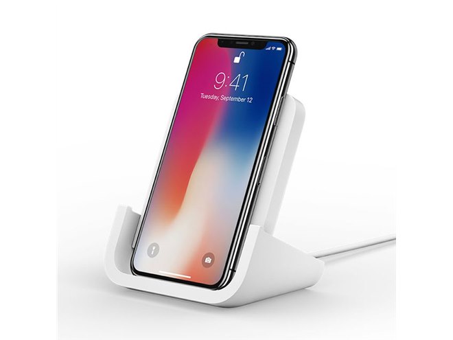 ロジクール アップルと共同開発したiPhone対応のワイヤレス充電スタンド - 価格 com