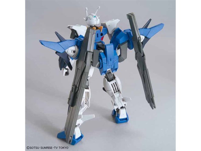 バンダイ、ガンプラ「HGBD 1/144 ガンダムダブルオースカイ」を8