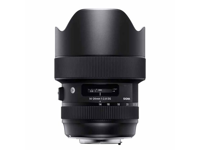 シグマ、超広角ズーム「14-24mm F2.8 DG HSM」が「EISAアワード」受賞