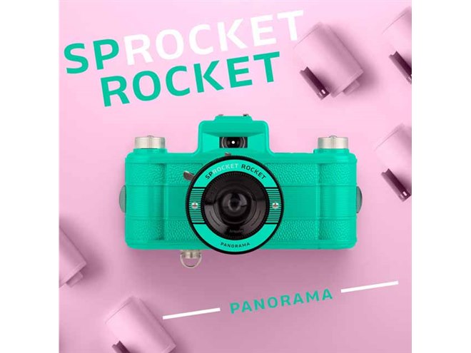 ロモ、エメラルドグリーンのパノラマカメラ「Sprocket Rocket Teal 2.0