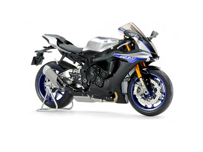 YAMAHA YZF-R1MとMercedes Benz300SLのセット 4950344141333_1__72928.