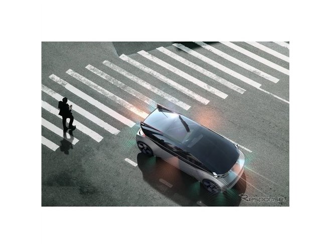 ボルボが完全自動運転コンセプト発表、競合は短距離国内航空路線