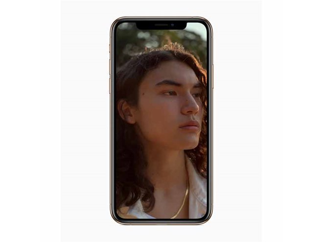 アップル、5.8型「iPhone XS」と6.5型「iPhone XS Max」を9月21日発売