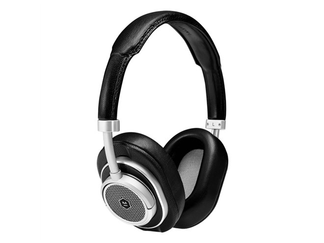 MASTER&DYNAMIC、オンイヤーとオーバーイヤー2種のイヤーパッド付き 