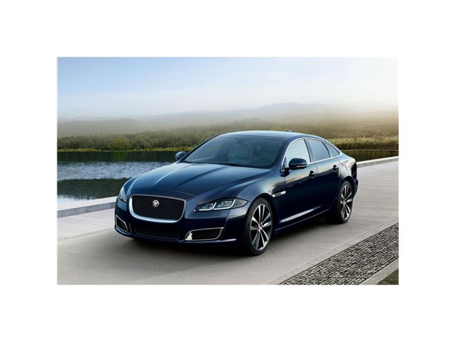 ジャガーXJ」の2019年モデル登場 - 価格.com