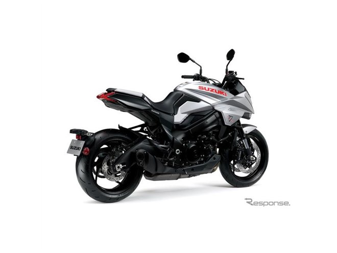 あのスズキ カタナがついに復活!! カワサキ Z900RS とガチンコ勝負だ