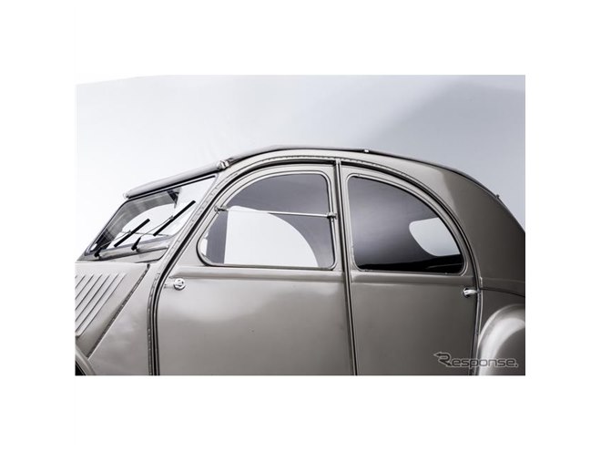 シトロエンの名車 2CV、誕生70周年を祝う…パリモーターショー2018