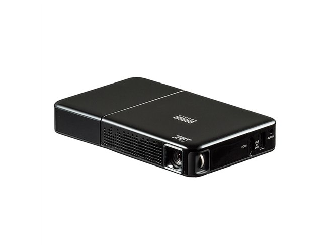 サンワ、三脚なしで投影角度を変えられるモバイルプロジェクター