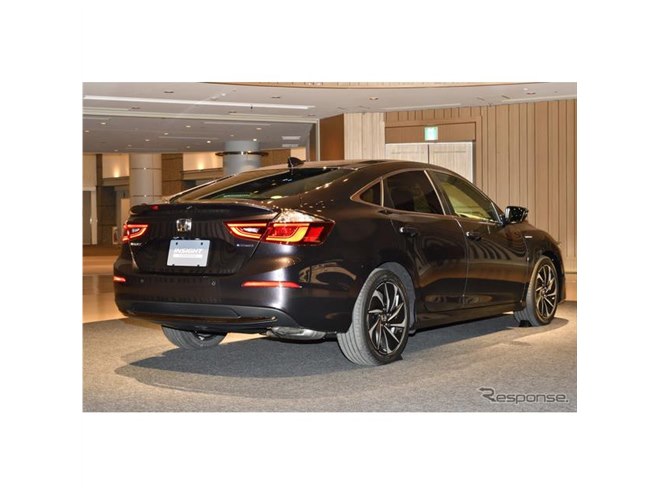 ホンダ インサイト EX・ブラックスタイル…専用装備多数の最上位モデル
