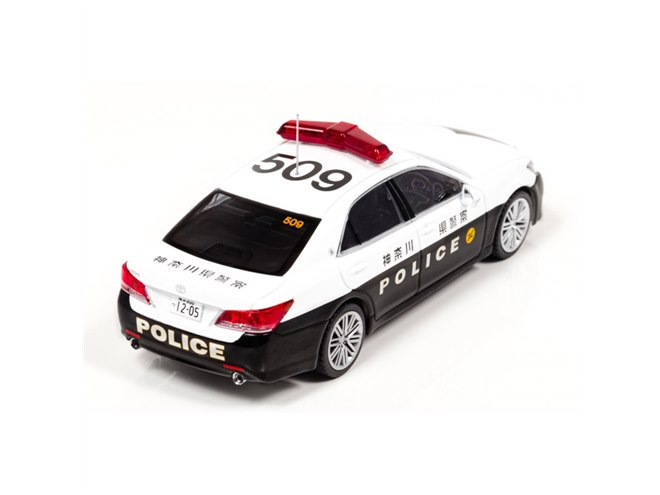 ヒコセブン、1/18の200系クラウンパトカーと1/43クラウン