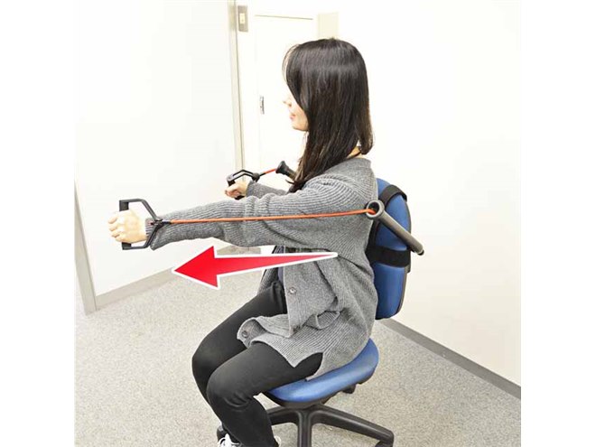 オフィスチェアに後付け、座ったままストレッチできる「オフィスdeジム