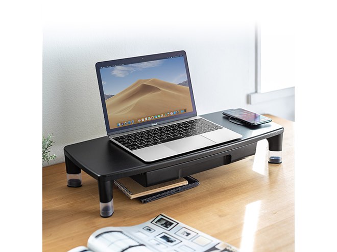 サンワ、“置くだけ充電”に対応したQi搭載の液晶モニター台 - 価格.com