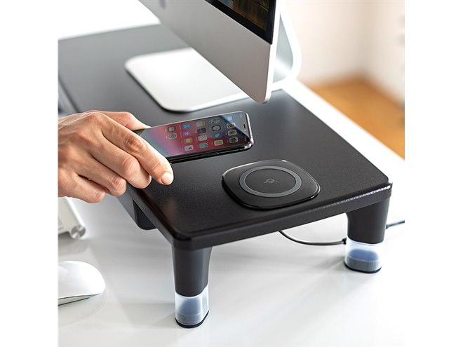 サンワ、“置くだけ充電”に対応したQi搭載の液晶モニター台 - 価格.com
