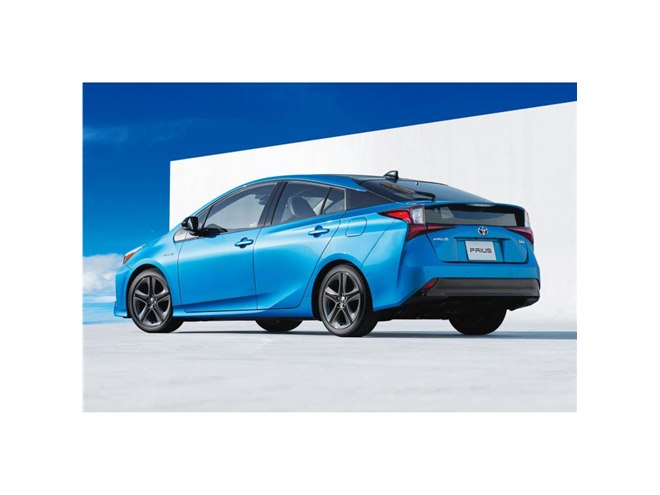 TOYOTAプリウスデザイン画 Prius Design Sketches | Toyota Design | Toyota Brand