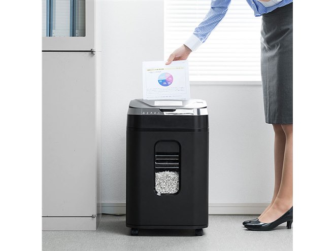 サンワ、A4用紙150枚を一度に自動細断できるオートフォード