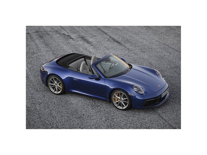 新型「ポルシェ911カブリオレ」がデビュー - 価格.com