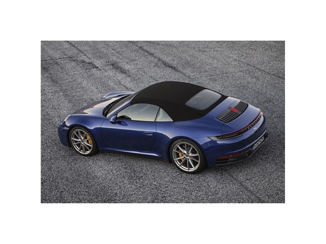 新型「ポルシェ911カブリオレ」がデビュー - 価格.com