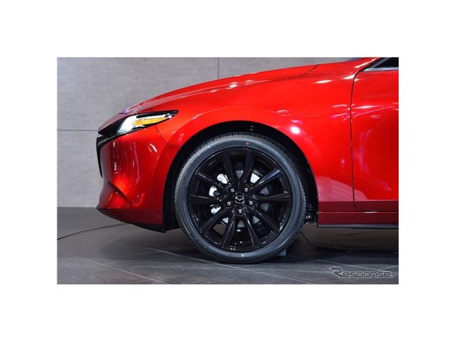 マツダ3 新型、北米仕様のセダンとハッチバックを日本初公開…東京