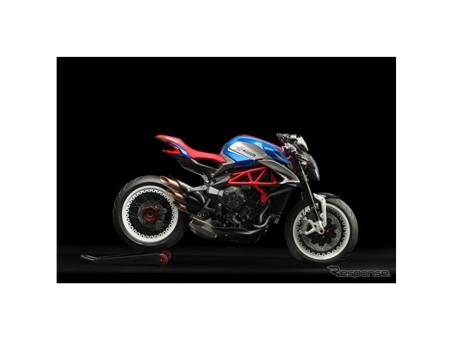 MVアグスタ、ドラッグスター800RRアメリカ を日本市場に投入 星条旗を