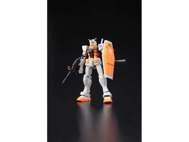 RX-78-2とプロ野球12球団がコラボ、「ガンダム40周年」でガンプラ発売 - 価格.com