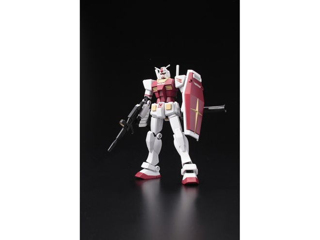 RX-78-2とプロ野球12球団がコラボ、「ガンダム40周年」でガンプラ発売 - 価格.com