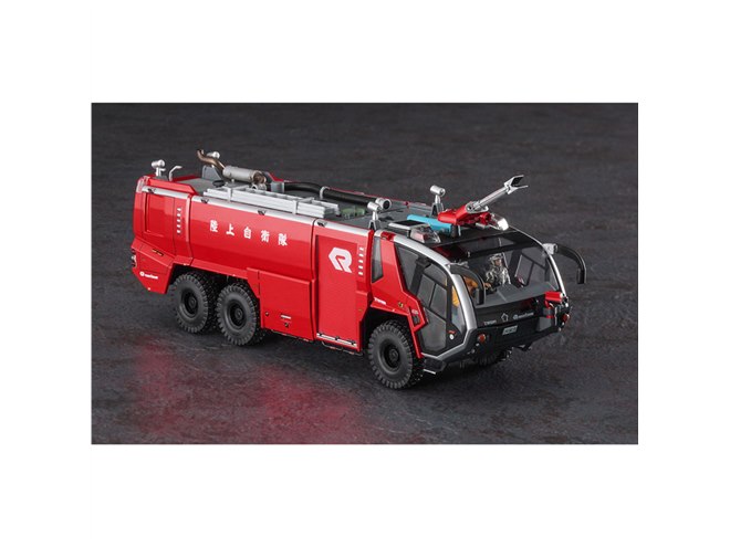 航空事故に備えて空港などに配備されている「空港用化学消防車」の