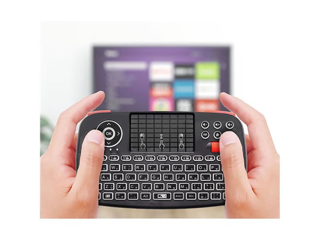 エアリア、両手持ちのミニワイヤレスキーボード「TWIN Wireless Board