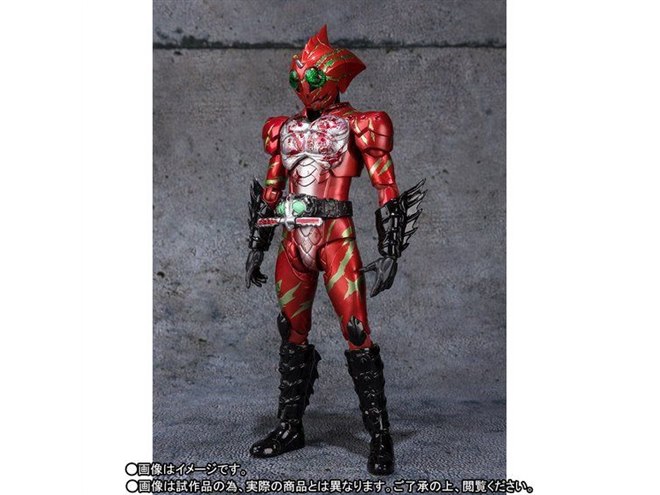 バンダイ、血みどろ姿の「S.H.Figuarts 仮面ライダーアマゾンズ 最後ノ