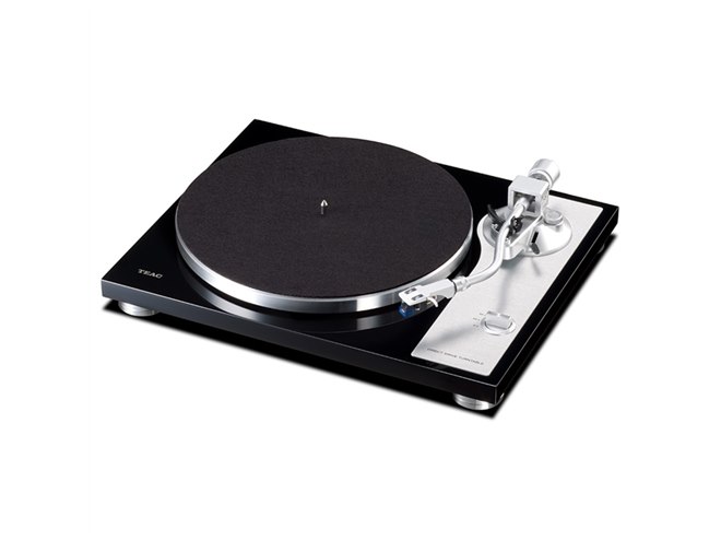 TEAC ターンテーブル　レコード TEAC、薄型のブラシレスDCモーターを搭載したターンテーブル「TN