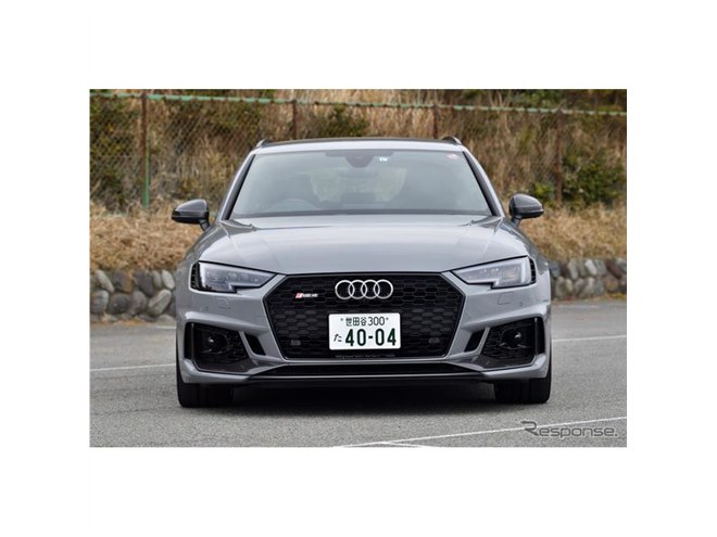 アウディ RS4アバント 新型…「クワトロ」彷彿させる迫力のフェンダー