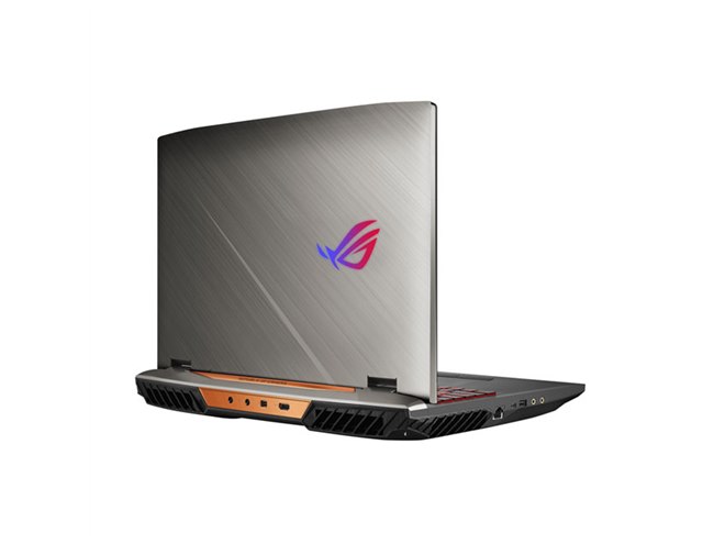 ASUS、GeForce RTX 2080と3台のSSDを搭載した17.3型ゲーミングPC「ROG 