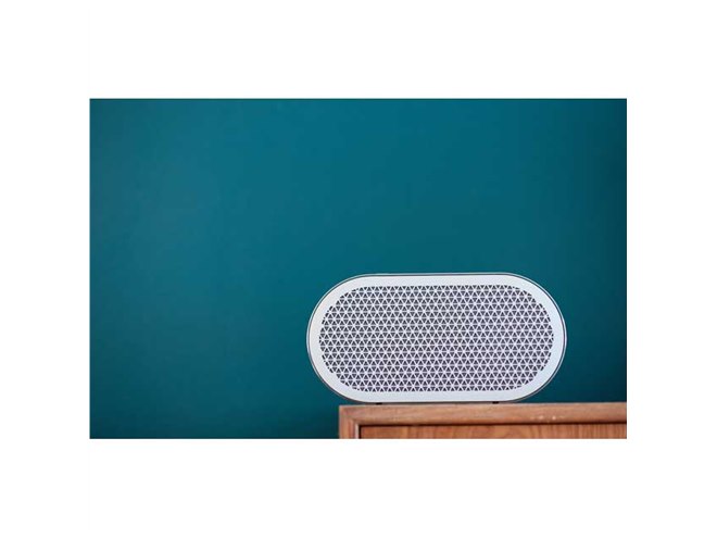 DALI、Bluetoothスピーカー「KATCH」に新色ジェット・ブラックと