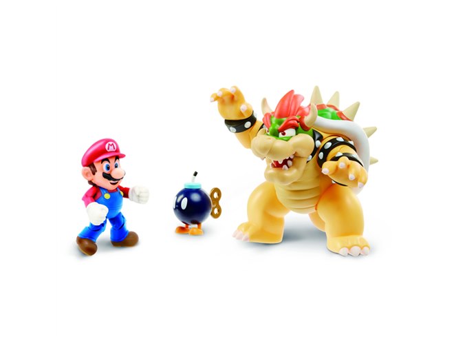 任天堂、RC「マリオバイク」とフィギュア「マリオVSクッパ バトル