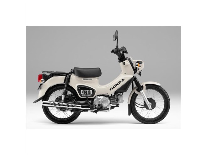 くまモン”仕様の「ホンダ・クロスカブ50／110」登場 - 価格.com