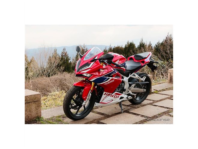 浦島ライダーの2輪体験記】ホンダ CBR250RR は「ヤヌス」なバイクだっ