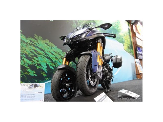 ヤマハ、ナイケンGT や YZF-R25など 最新モデルを一般公開…東京