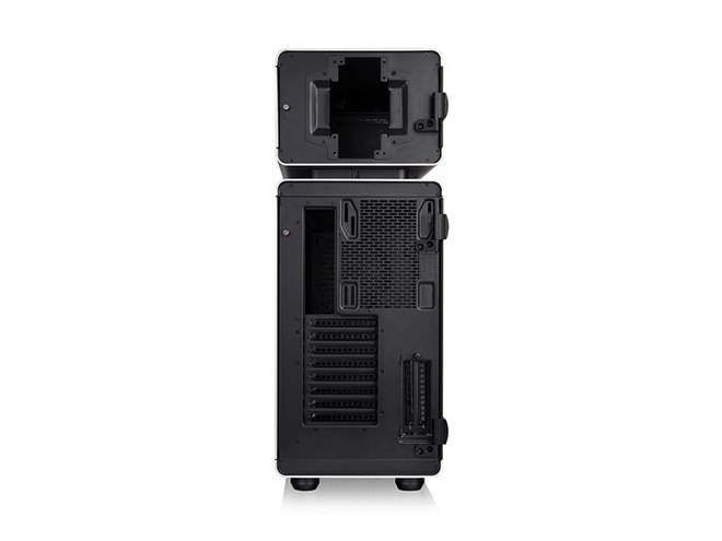 Thermaltake、トリプルチャンバー構造を採用した20台限定の20周年記念