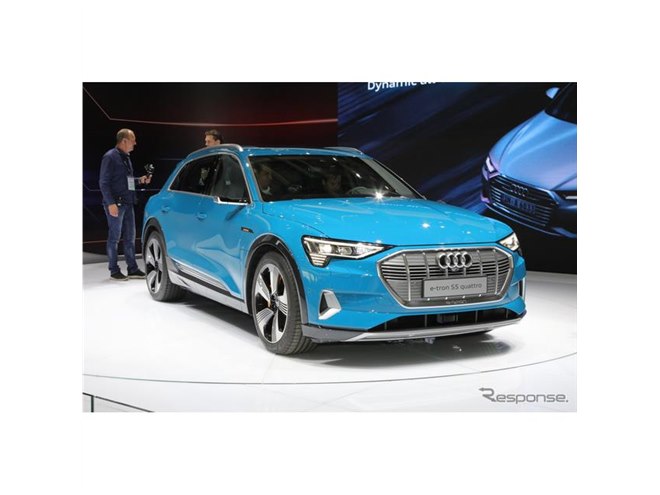 アウディのEV「e-tron」のグリルはなぜグレーになったのか？ - 価格.com