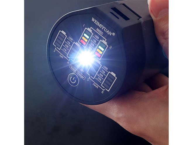 スマートフォン充電器　単３×４本 サンコー、単3/4形充電池を入れるだけで充電できる「充電ポット