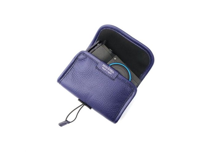 ★完動美品★RICOH GR ／専用革ケース付 ★僅少 シャッター数2901 Amazon.co.jp: RICOH レザーソフトケース GC-11 【対応機種:GR