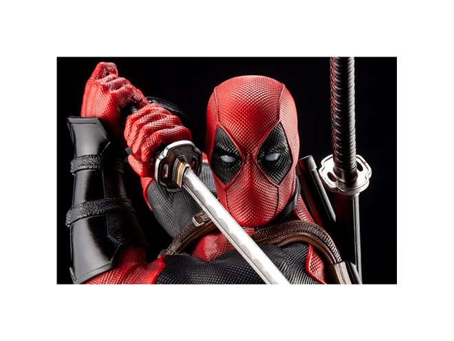コトブキヤ、MARVEL「デッドプール」1/6フィギュア - 価格.com