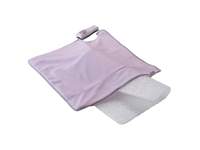 アテックス、小型ファンの風で蒸れを低減する「快眠マットSOYO