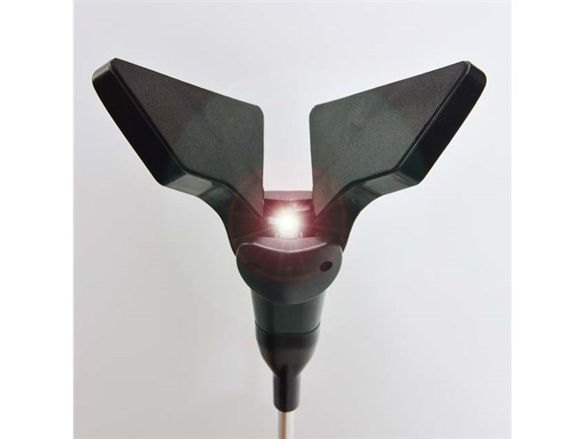 虫に触らずキャッチしてそのままポイッできる、LEDライト付きマジック