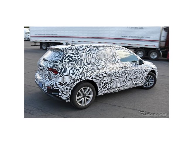 VW ゴルフ 新型のインテリアは高級感がスゴイ…進化するコックピットを