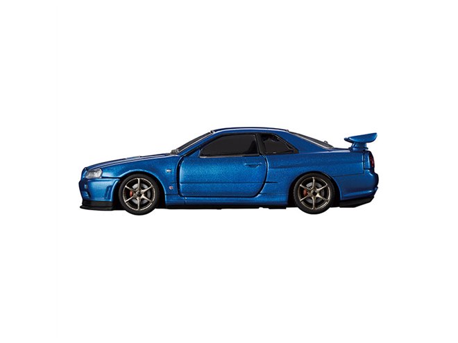 タカラトミー、透明パーツを使用した「日産 スカイライン GT-R V